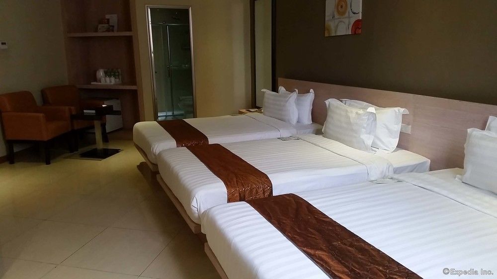 Dela Chambre Hotel Маніла Екстер'єр фото